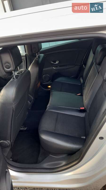 Универсал Renault Megane 2010 в Хмельницком фото 9 Универсал Renault Megane 2010 в Хмельницком