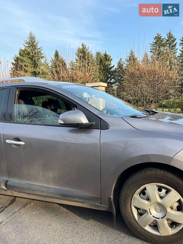 Універсал Renault Megane 2011 в Умані фото 5 Універсал Renault Megane 2011 в Умані