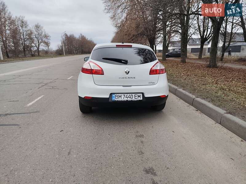 Хэтчбек Renault Megane 2011 в Сумах