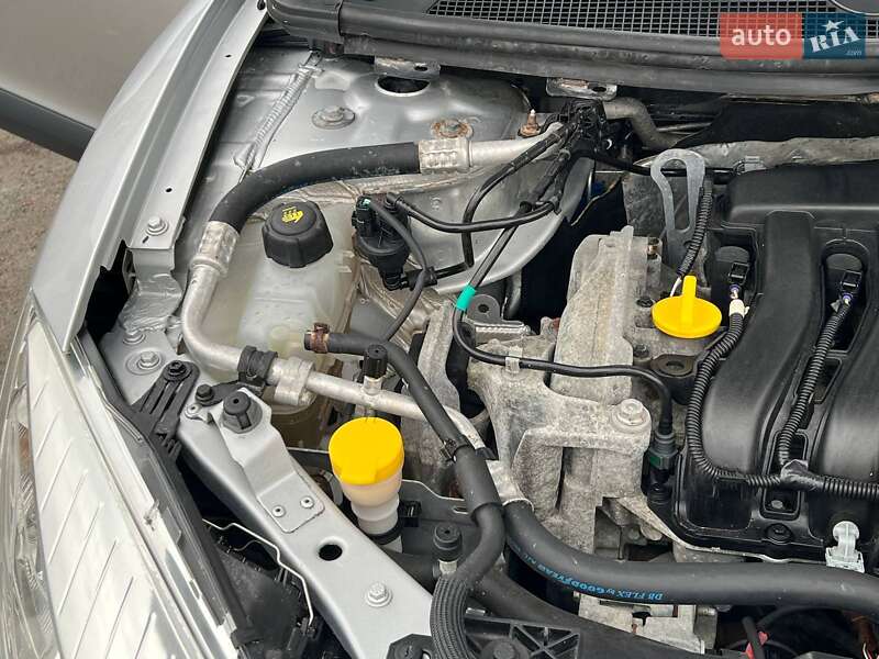 Универсал Renault Megane 2010 в Лубнах фото 53 Универсал Renault Megane 2010 в Лубнах