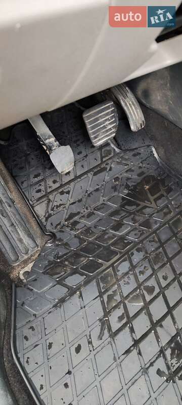 Универсал Renault Megane 2010 в Луцке фото 21 Универсал Renault Megane 2010 в Луцке