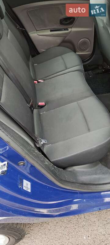 Универсал Renault Megane 2010 в Луцке фото 33 Универсал Renault Megane 2010 в Луцке