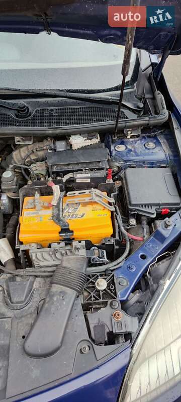 Универсал Renault Megane 2010 в Луцке фото 49 Универсал Renault Megane 2010 в Луцке