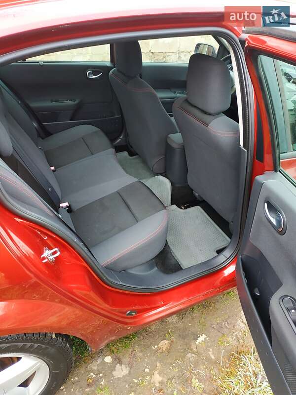 Седан Renault Megane 2007 в Чернигове