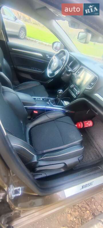 Универсал Renault Megane 2017 в Киеве фото 45 Универсал Renault Megane 2017 в Киеве