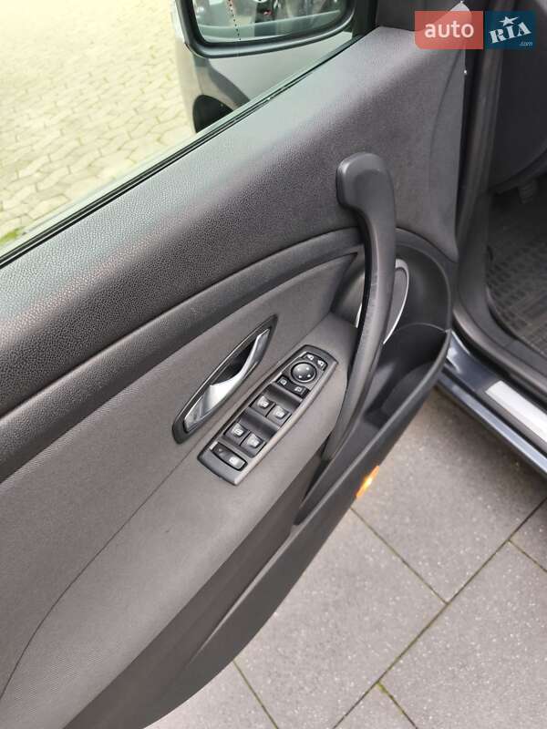 Универсал Renault Megane 2009 в Ковеле фото 13 Универсал Renault Megane 2009 в Ковеле