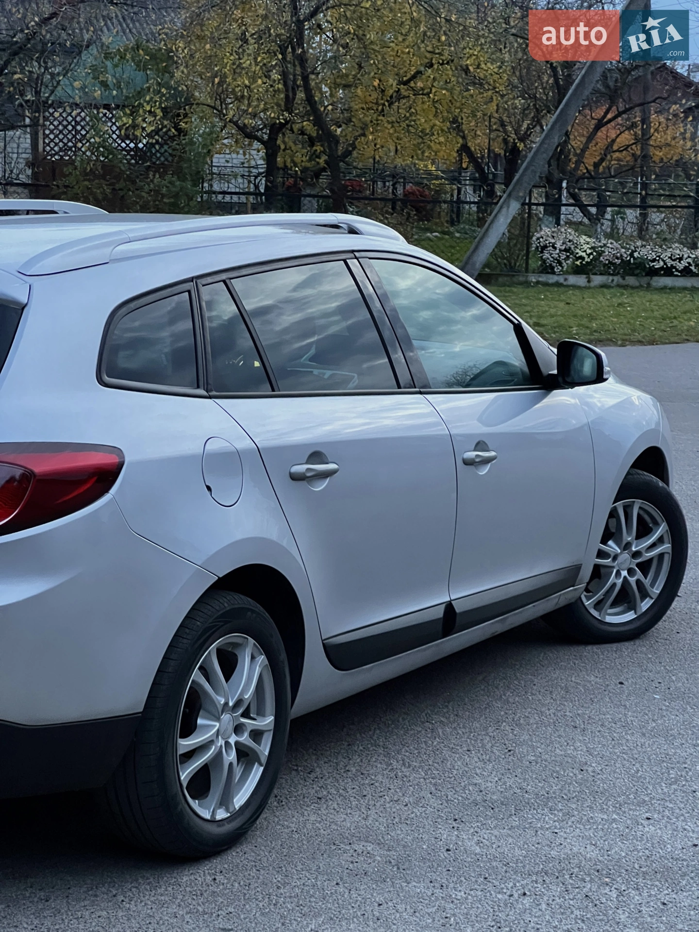 2010 Renault Megane - мініатюра 4