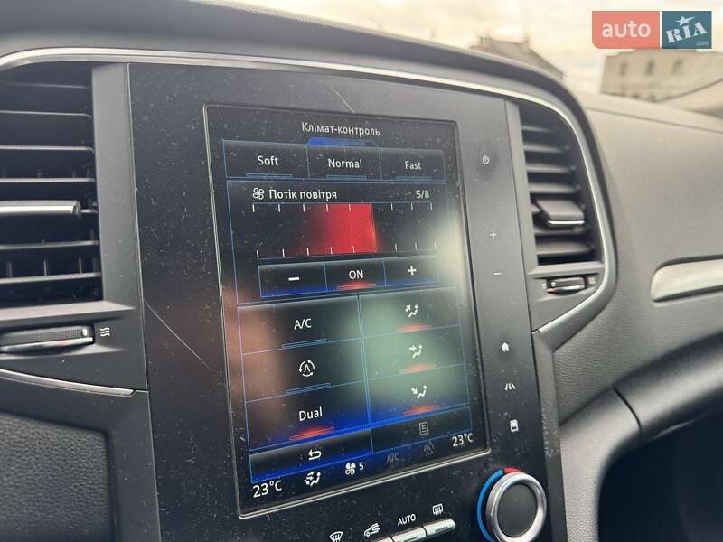 Универсал Renault Megane 2017 в Киеве фото 24 Универсал Renault Megane 2017 в Киеве