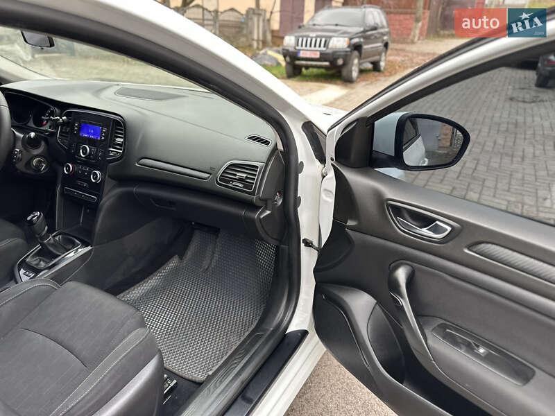 Хэтчбек Renault Megane 2018 в Виннице фото 13 Хэтчбек Renault Megane 2018 в Виннице