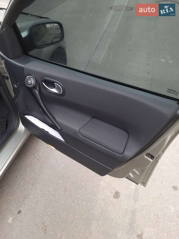 Универсал Renault Megane 2007 в Харькове фото 3 Универсал Renault Megane 2007 в Харькове