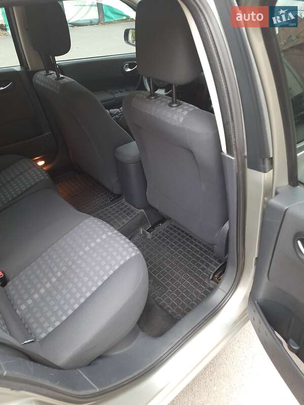 Универсал Renault Megane 2007 в Харькове фото 7 Универсал Renault Megane 2007 в Харькове
