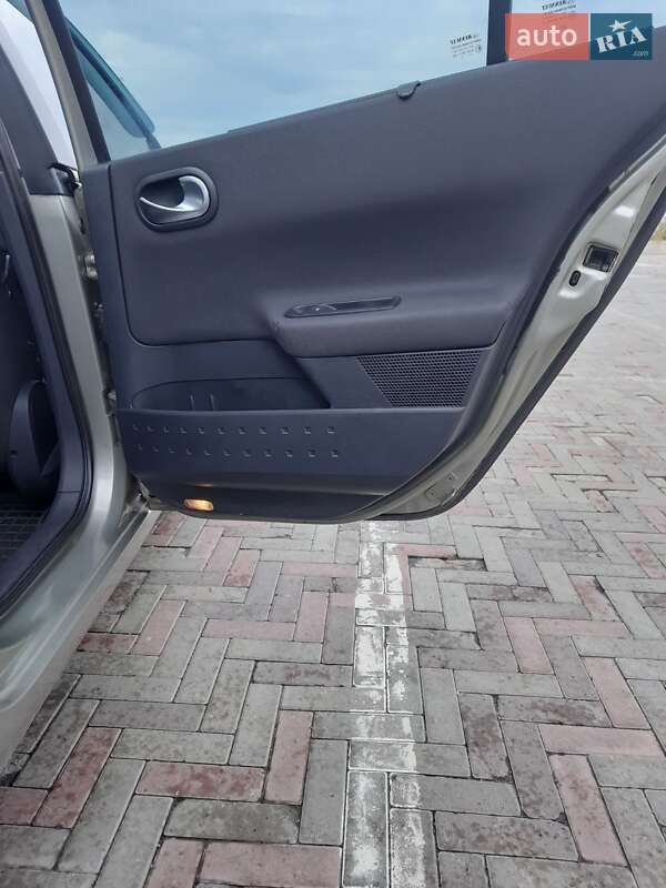 Универсал Renault Megane 2007 в Харькове фото 19 Универсал Renault Megane 2007 в Харькове