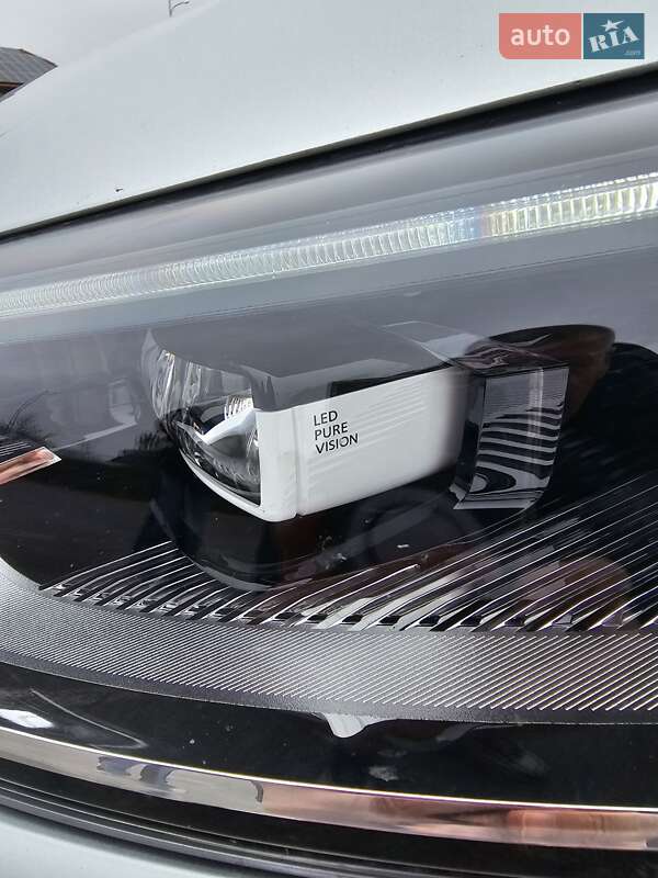 Універсал Renault Megane 2016 в Кам'янському