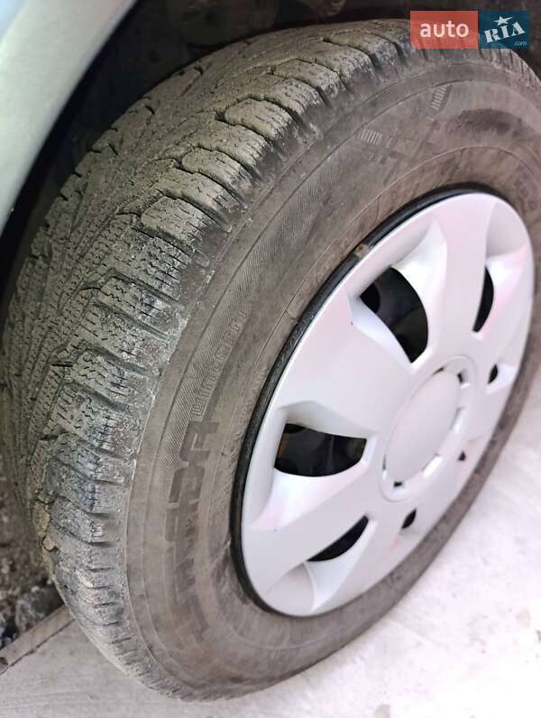 Седан Renault Megane 2004 в Тернополе фото 10 Седан Renault Megane 2004 в Тернополе