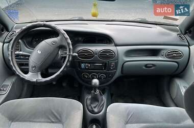 Хетчбек Renault Megane 1998 в Ужгороді