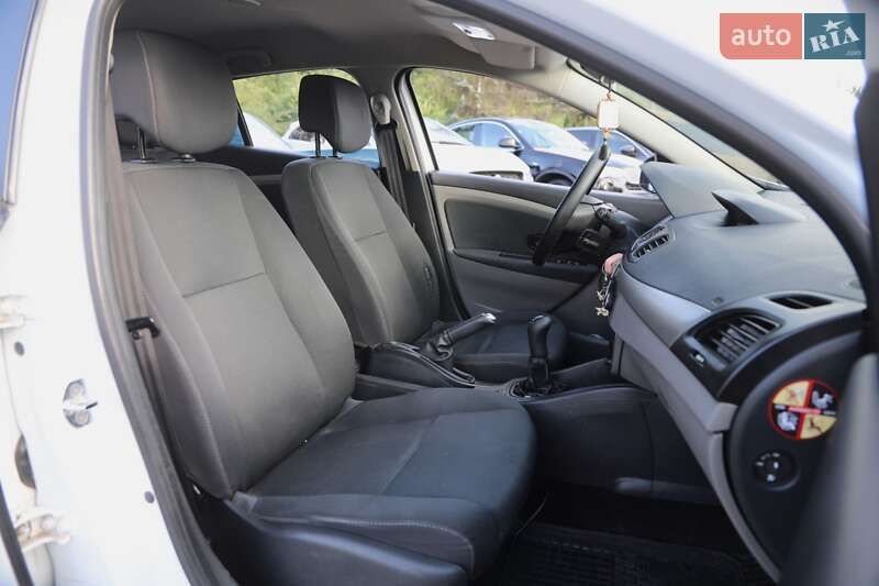 Хэтчбек Renault Megane 2011 в Харькове