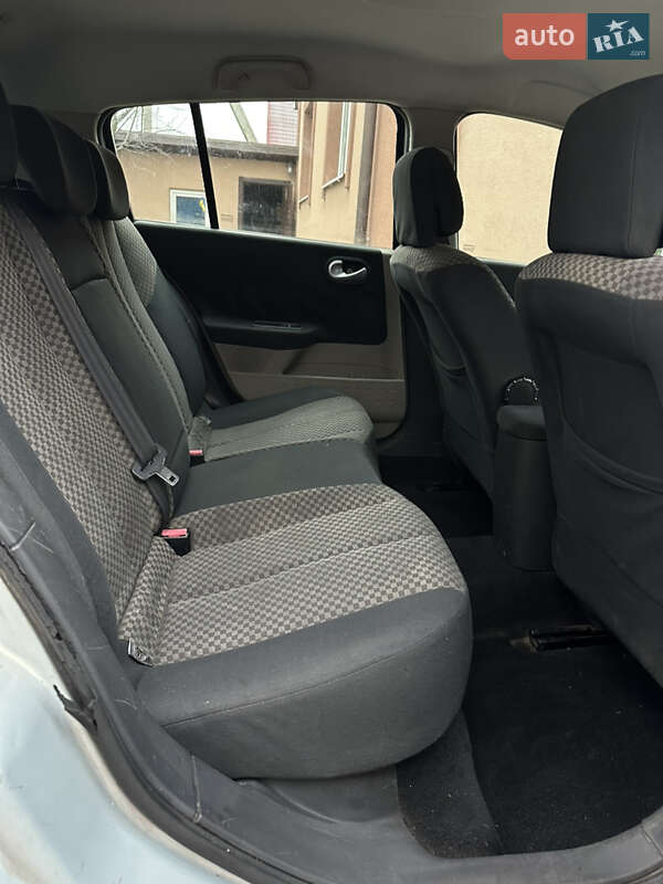 Хэтчбек Renault Megane 2004 в Черкассах фото 11 Хэтчбек Renault Megane 2004 в Черкассах