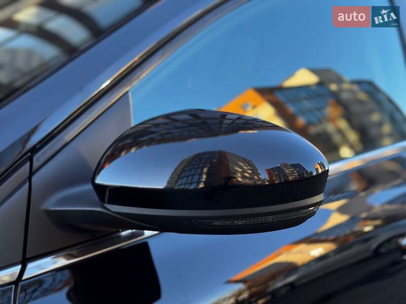 Універсал Renault Megane 2017 в Івано-Франківську фото 28 Універсал Renault Megane 2017 в Івано-Франківську