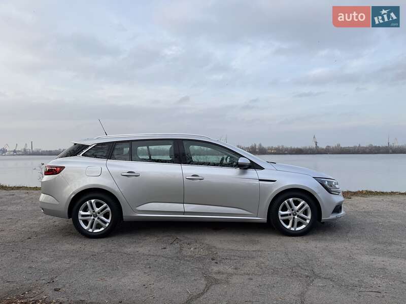 Универсал Renault Megane 2018 в Днепре фото 4 Универсал Renault Megane 2018 в Днепре