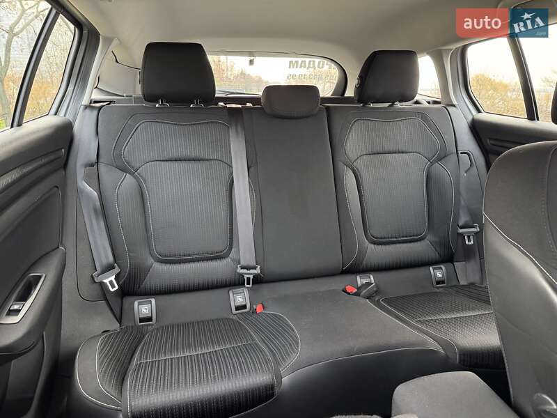 Универсал Renault Megane 2018 в Днепре фото 30 Универсал Renault Megane 2018 в Днепре