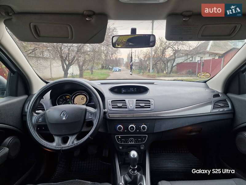 Универсал Renault Megane 2011 в Черкассах фото 12 Универсал Renault Megane 2011 в Черкассах
