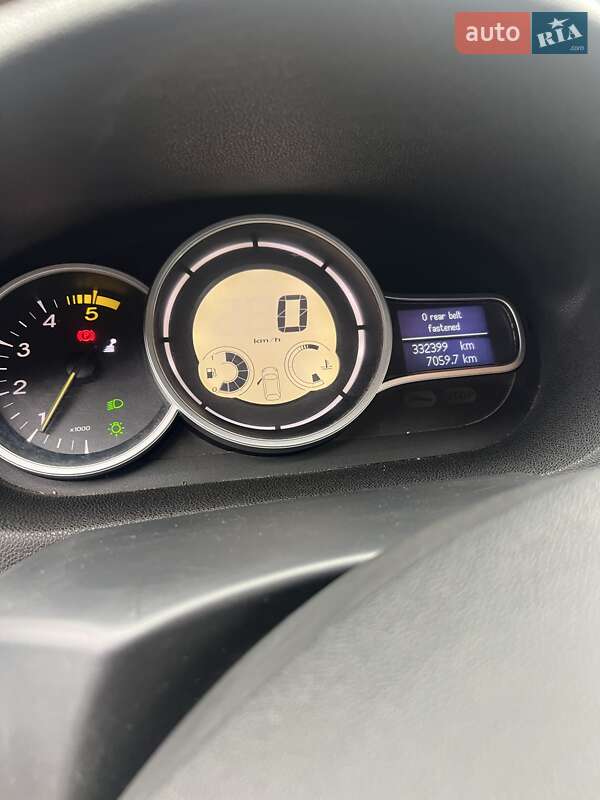 Універсал Renault Megane 2010 в Києві фото 6 Універсал Renault Megane 2010 в Києві