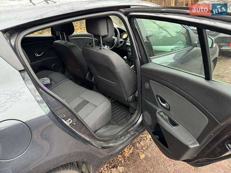 Хэтчбек Renault Megane 2009 в Киеве фото 16 Хэтчбек Renault Megane 2009 в Киеве