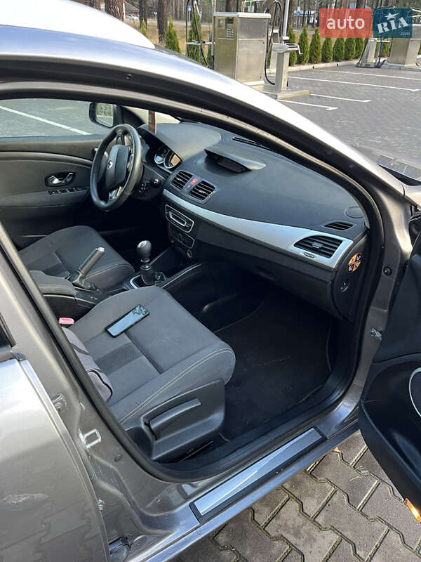 Универсал Renault Megane 2010 в Луцке