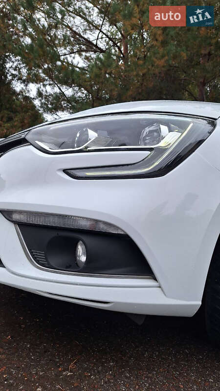 Универсал Renault Megane 2017 в Луцке