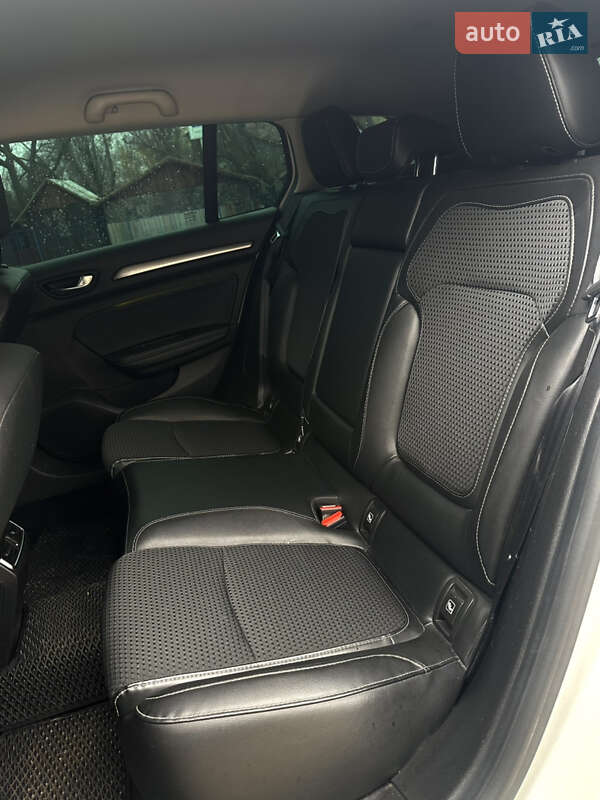 Универсал Renault Megane 2017 в Николаеве фото 15 Универсал Renault Megane 2017 в Николаеве