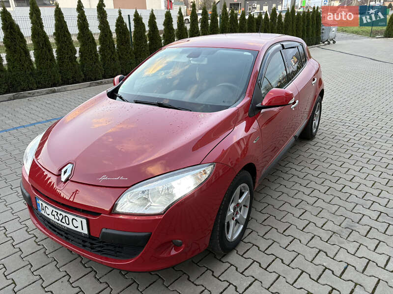 Хэтчбек Renault Megane 2010 в Черновцах