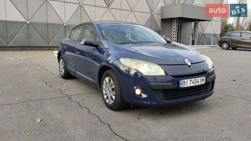Хэтчбек Renault Megane 2010 в Горишних Плавнях