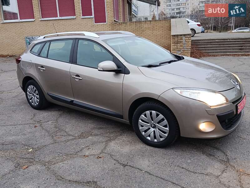 Renault Megane 2010 Renault Megane 2010