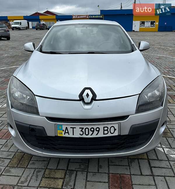 Универсал Renault Megane 2012 в Житомире фото 4 Универсал Renault Megane 2012 в Житомире