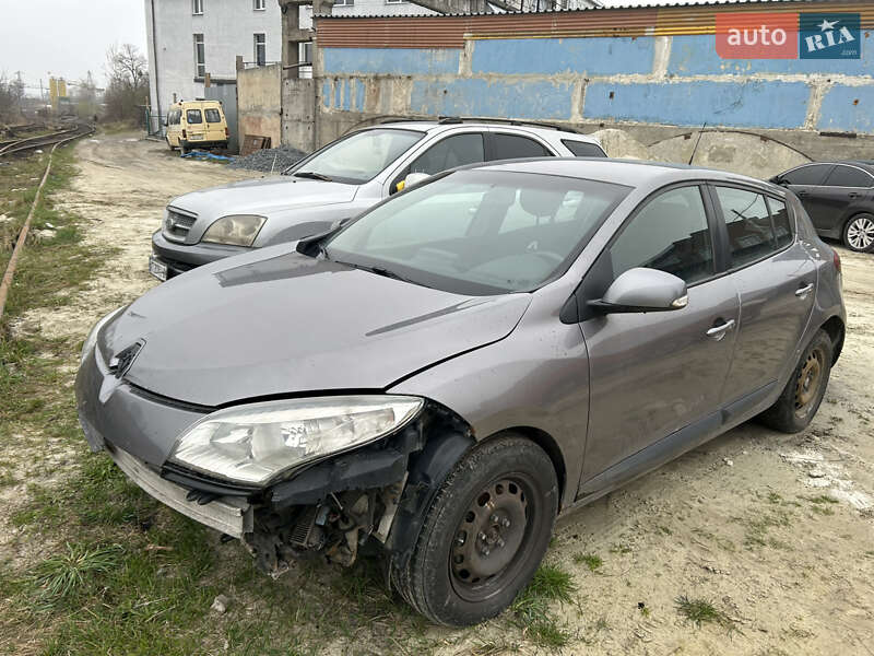 Хетчбек Renault Megane 2012 в Львові фото 18 Хетчбек Renault Megane 2012 в Львові