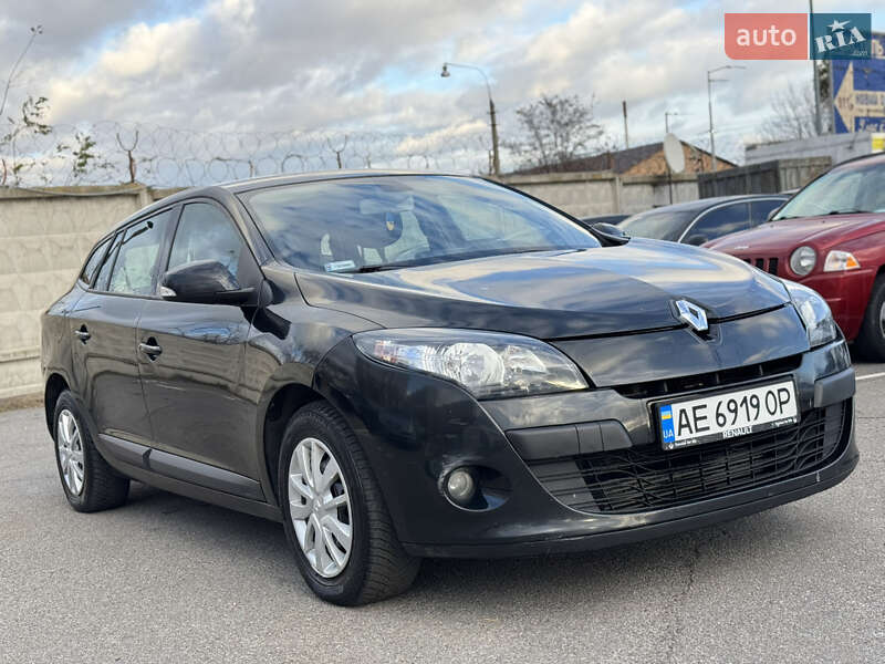 Універсал Renault Megane 2011 в Києві фото 3 Універсал Renault Megane 2011 в Києві