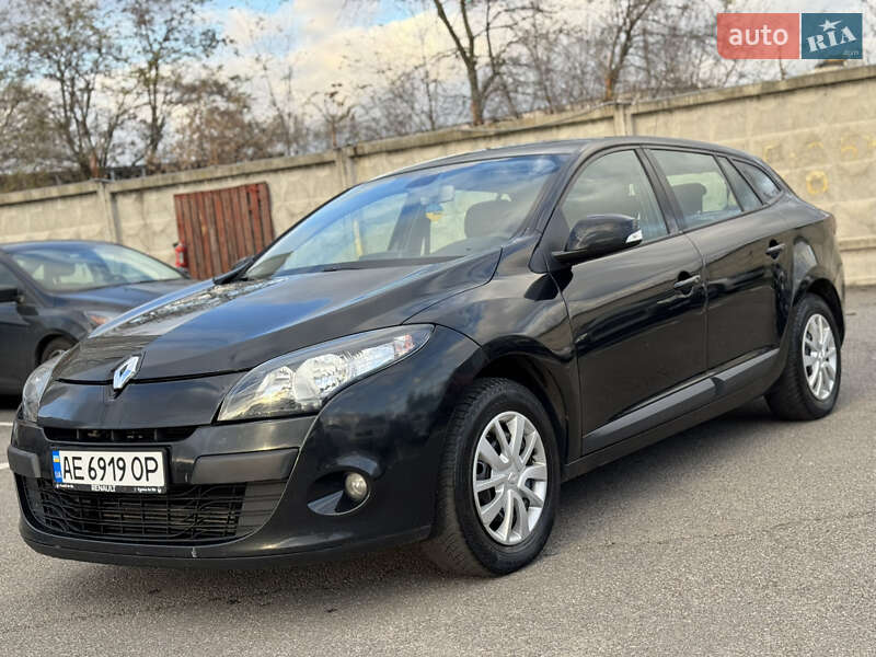 Універсал Renault Megane 2011 в Києві фото 8 Універсал Renault Megane 2011 в Києві