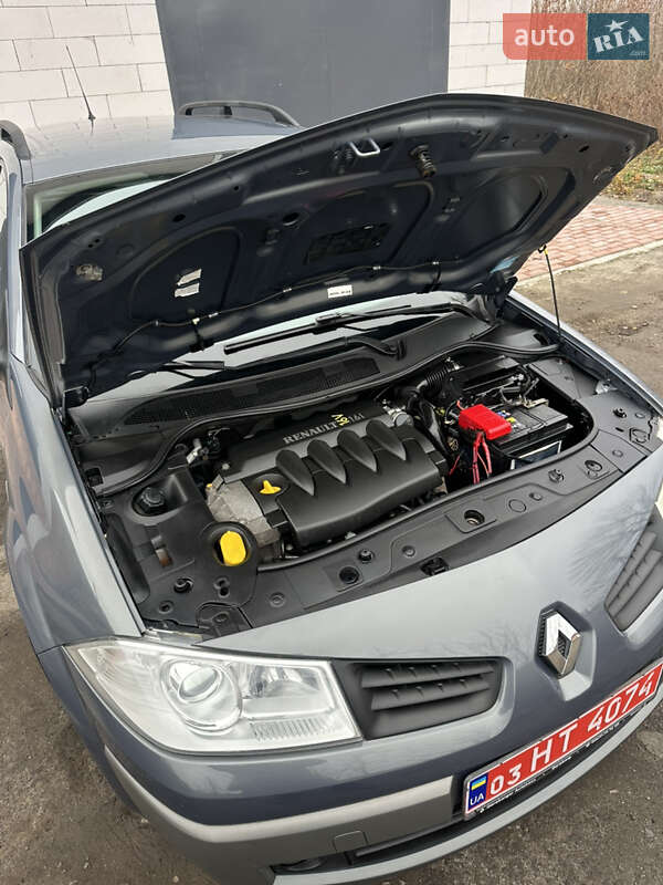 Универсал Renault Megane 2007 в Хороле