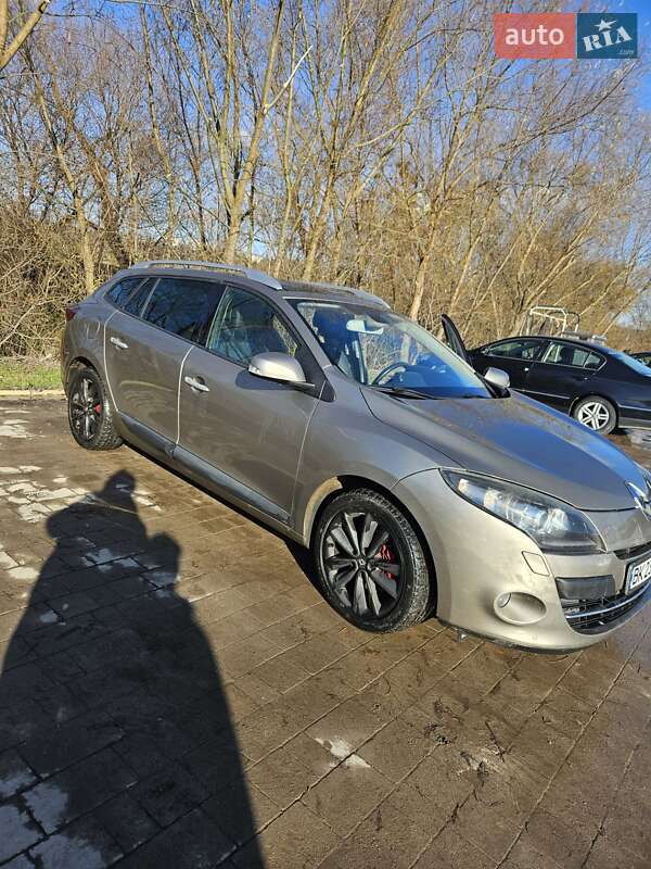 Универсал Renault Megane 2010 в Ивано-Франковске фото Универсал Renault Megane 2010 в Ивано-Франковске