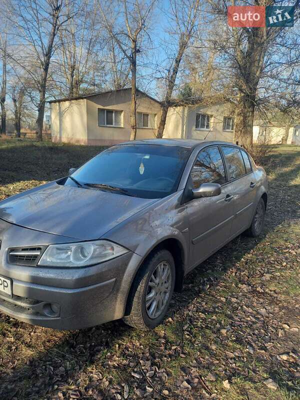 Седан Renault Megane 2008 в Остер
