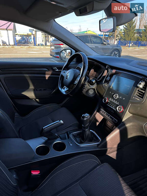 Универсал Renault Megane 2017 в Луцке фото 18 Универсал Renault Megane 2017 в Луцке