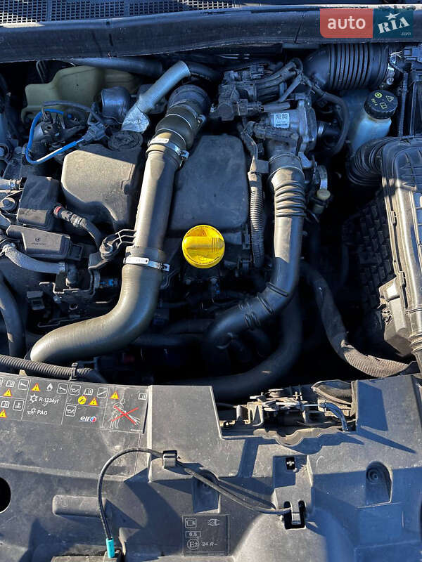 Универсал Renault Megane 2017 в Луцке фото 26 Универсал Renault Megane 2017 в Луцке