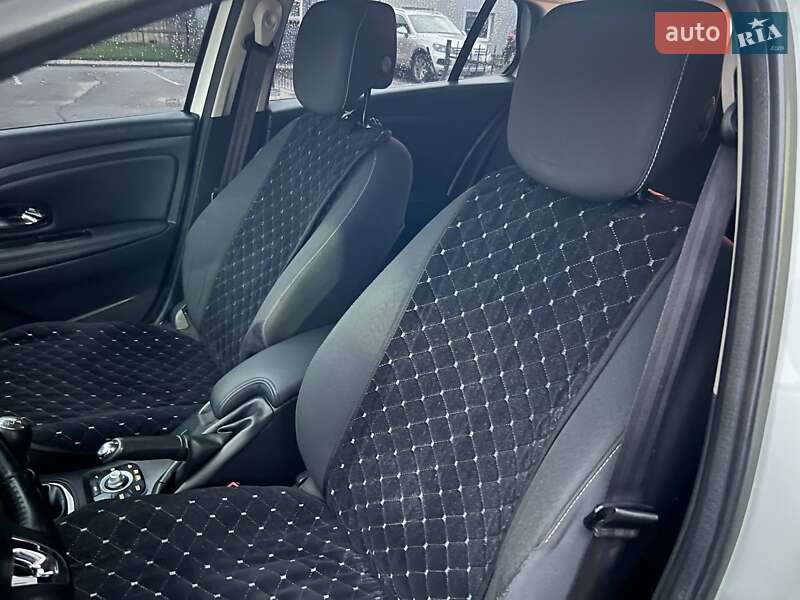 Универсал Renault Megane 2013 в Полтаве фото 24 Универсал Renault Megane 2013 в Полтаве