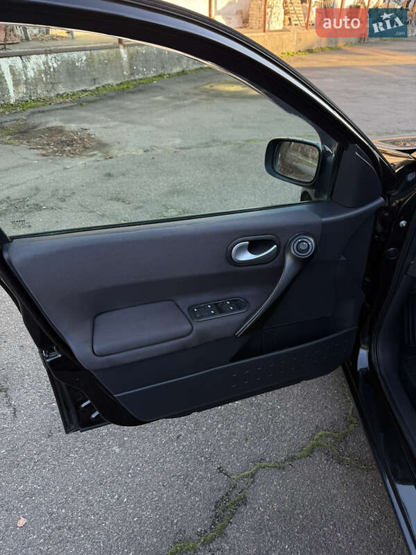 Универсал Renault Megane 2009 в Чернигове фото 43 Универсал Renault Megane 2009 в Чернигове
