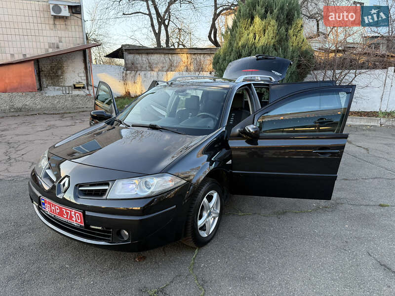 Универсал Renault Megane 2009 в Чернигове фото 105 Универсал Renault Megane 2009 в Чернигове