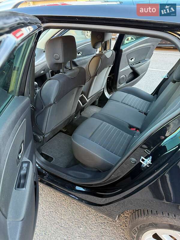 Универсал Renault Megane 2015 в Ковеле фото 12 Универсал Renault Megane 2015 в Ковеле