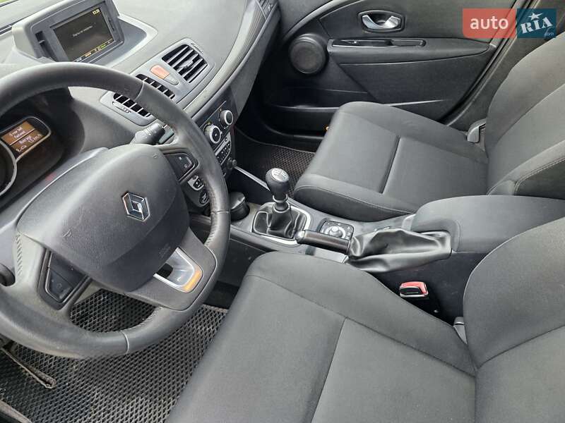Универсал Renault Megane 2011 в Одессе фото 17 Универсал Renault Megane 2011 в Одессе
