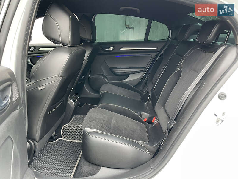 Седан Renault Megane 2017 в Киеве