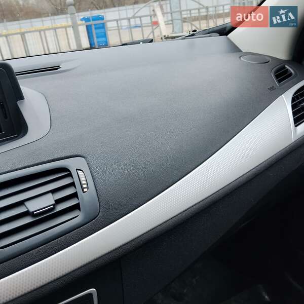 Хэтчбек Renault Megane 2011 в Сумах