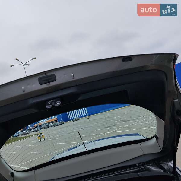 Хэтчбек Renault Megane 2011 в Сумах